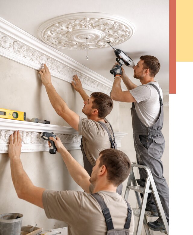 Монтаж лепнины на потолок в Невинномысске от 3273 руб. быстро и недорого | ОТДЕЛОЧНИК-Нвн